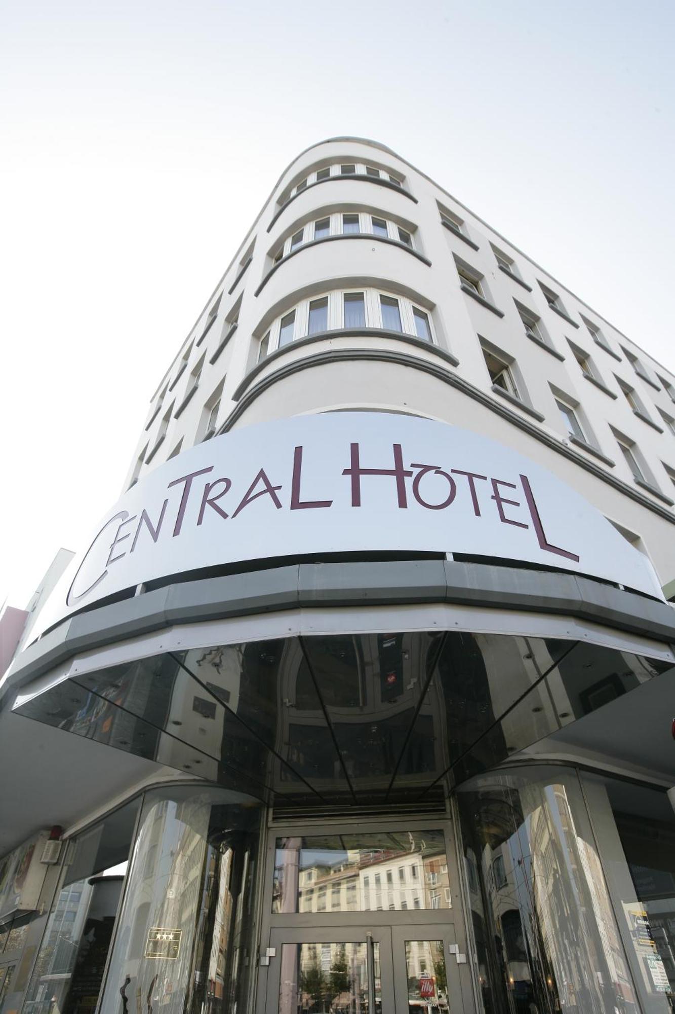 Central Hotel Манхайм Екстериор снимка