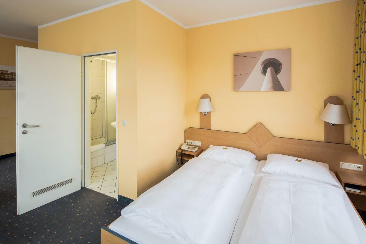 Central Hotel Манхайм Екстериор снимка